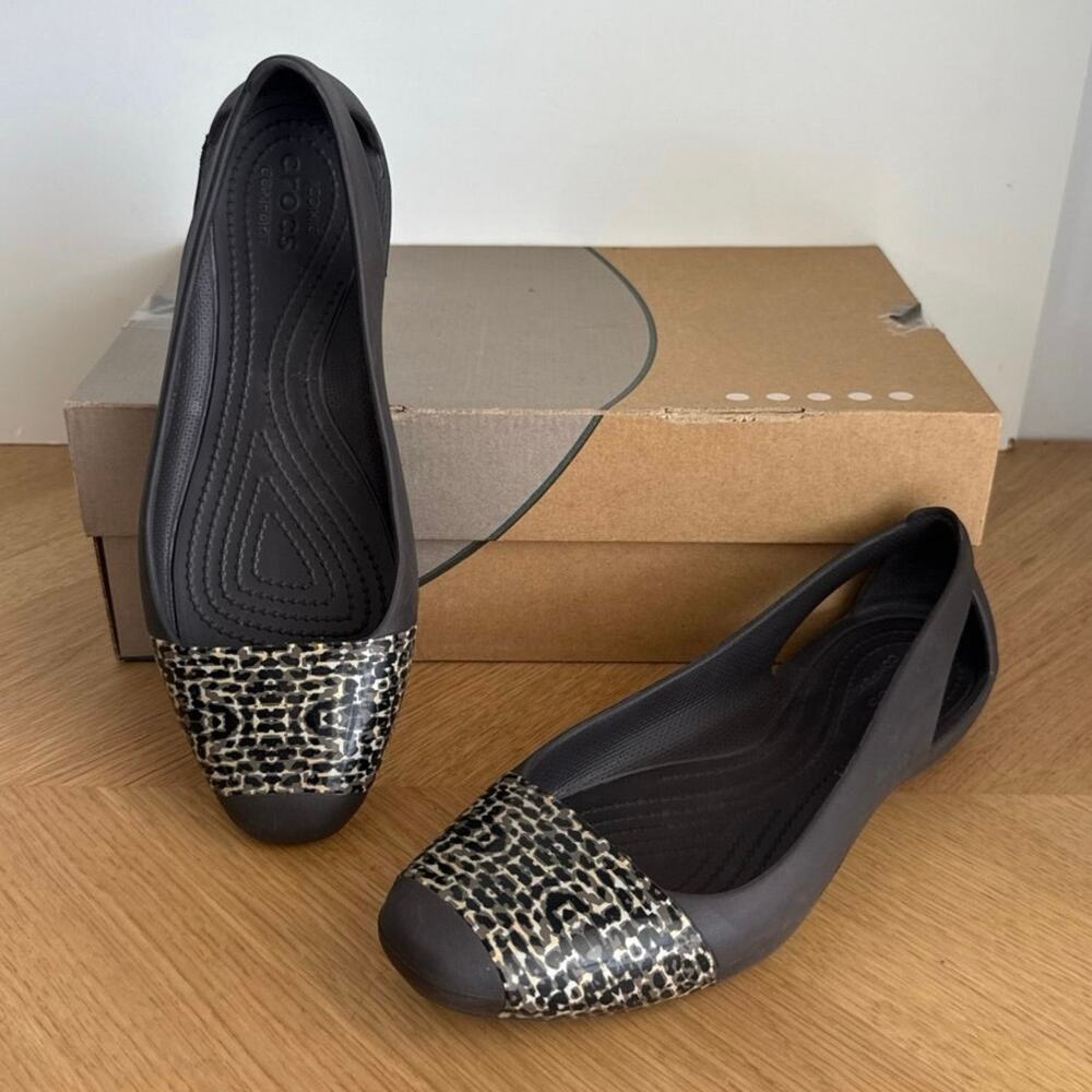 Crocs Sienna Brown Leopard Women Slip On Sandals- SZ 8